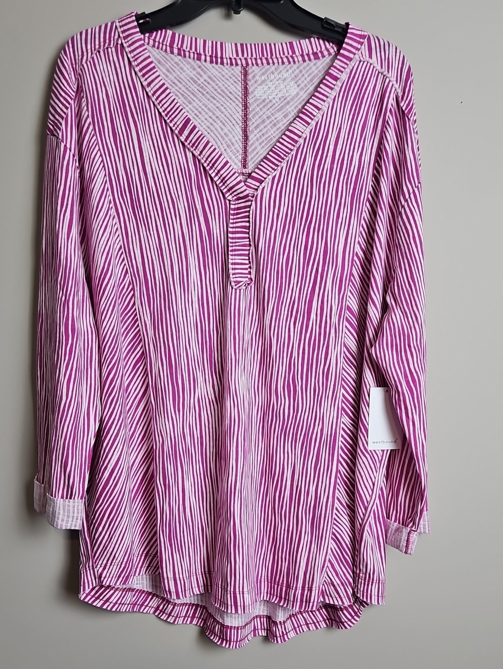 Westbound‎ 3/4 Sleeve V-neck Raw Hem Relaxed Fit Top: Magenta/White Stripe: XL